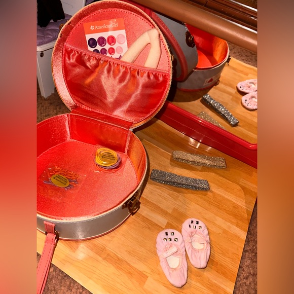 American Girl Toys American Girl Isabelle Dance Case Hair